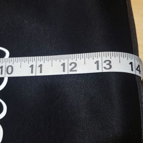 Wildfox Black Tiger Faux Leather Tote Bag in Black. New with tags! - Picture 9 of 10